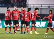 半岛体育登入-包含中超联赛火热进行，球员健康状态备受关注的词条