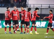 半岛体育登入-包含中超联赛火热进行，球员健康状态备受关注的词条