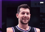 半岛体育-包含NBA快船交易第2步：正式裁掉中锋尤班克斯&amp;度过澄清期将加盟国王的词条