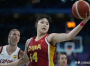 半岛体育入口-黄思静21年女篮亚洲杯个人集锦，对阵日本砍18分7篮板