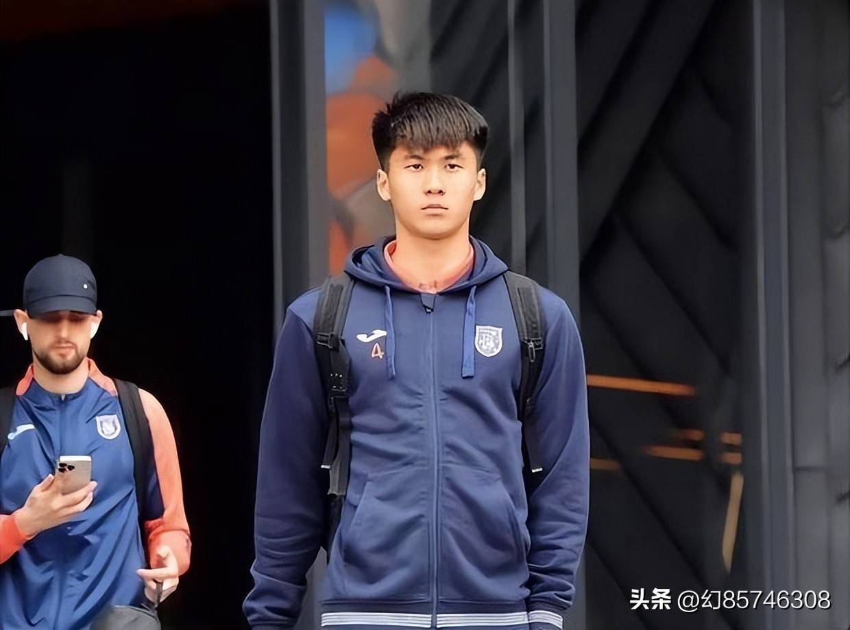 恩菲尔德传控战术优化，球队整体配合更顺畅(fifaonline4最新传控战术板)