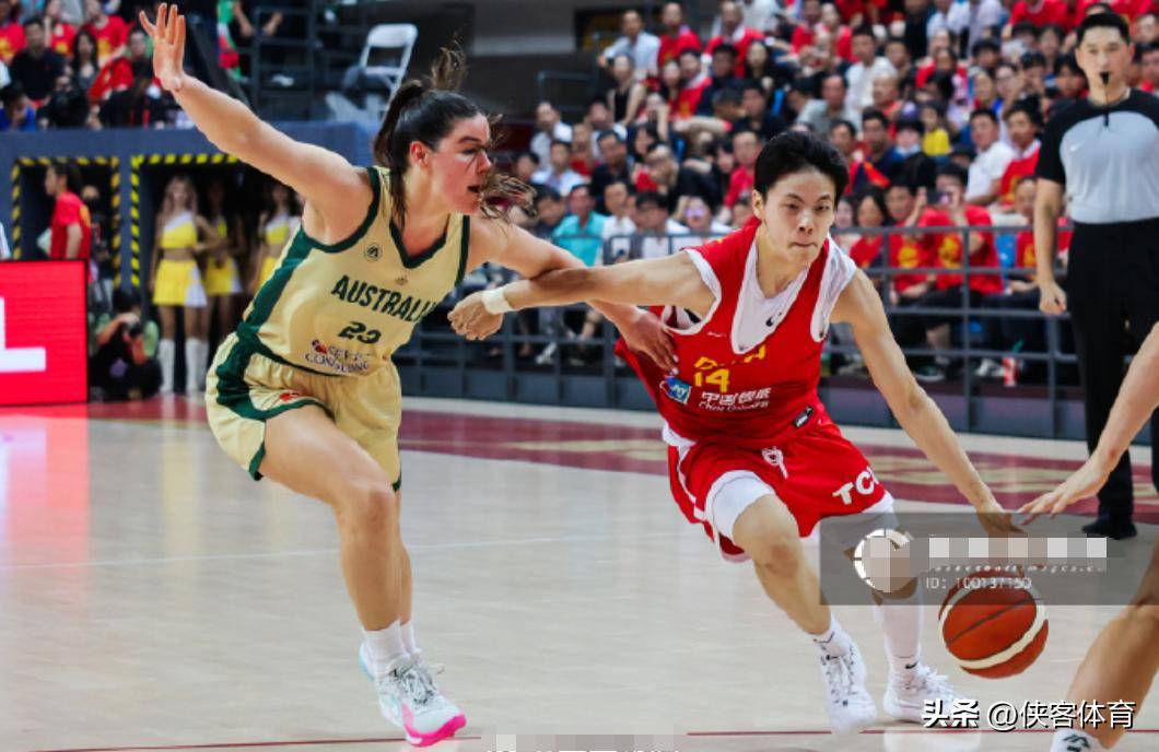 包含中国女篮与澳大利亚头名晋级4强半决赛大概率战日本的词条