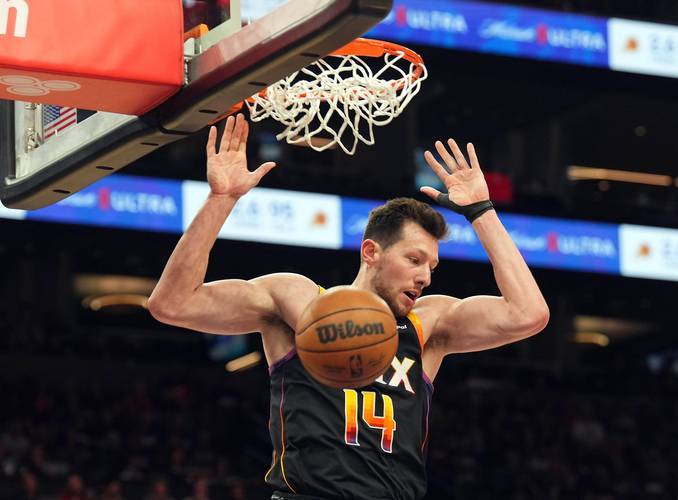 包含NBA快船交易第2步：正式裁掉中锋尤班克斯&度过澄清期将加盟国王的词条