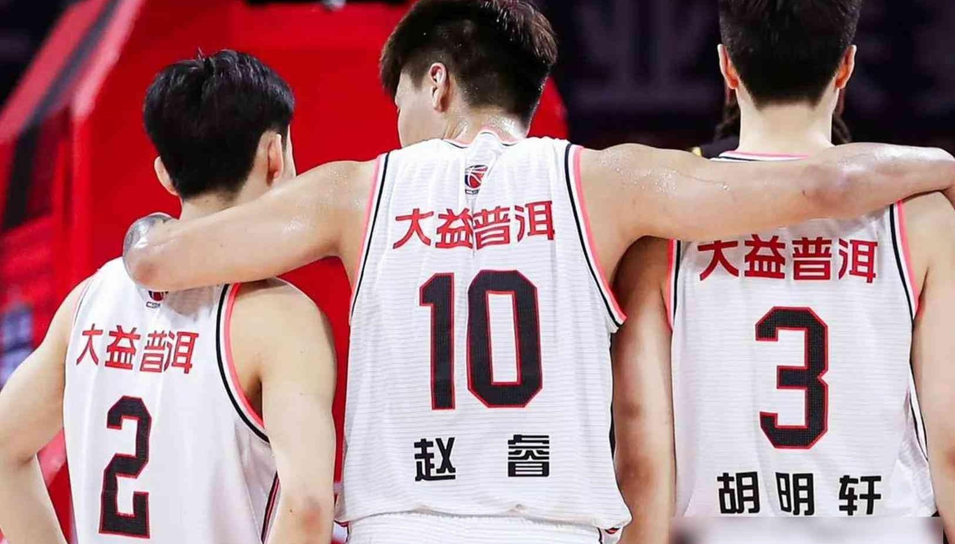 官宣！男篮2王牌锋线受伤！5人缺训，广东神射手和广厦核心或入选的简单介绍