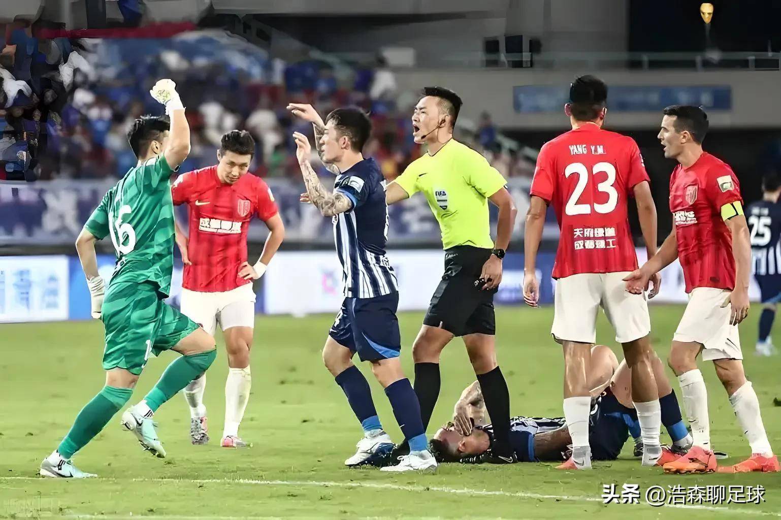 杨一鸣：过早丢球影响了部署，希望成都在亚冠取