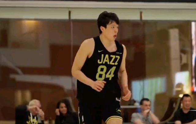 关于媒体人点评杨瀚森或征战亚洲杯:当年姚明连斯杯都要打的信息