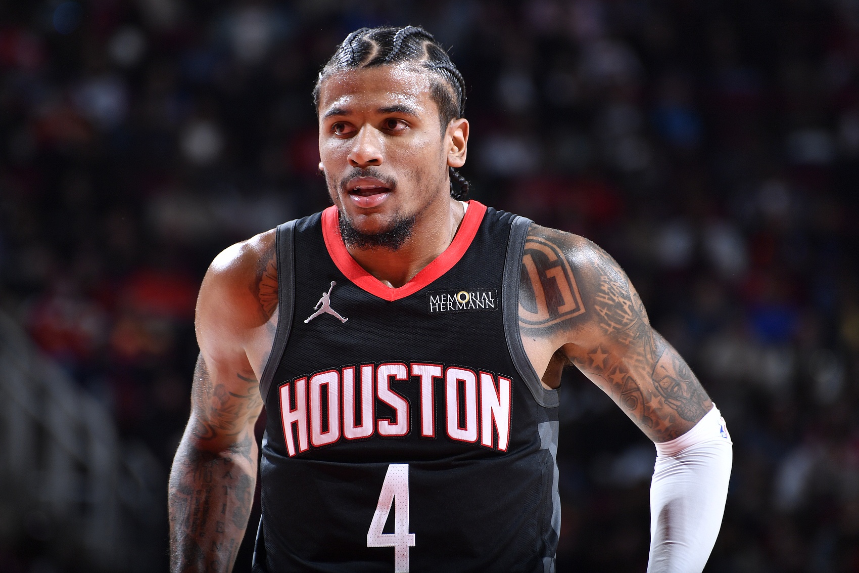 NBA季后赛西部决赛火箭击败湖人，获得开门红